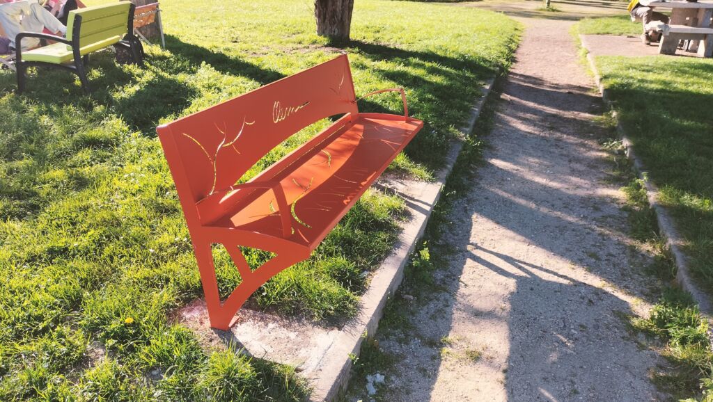 guyon banc metal personnalisable lycee